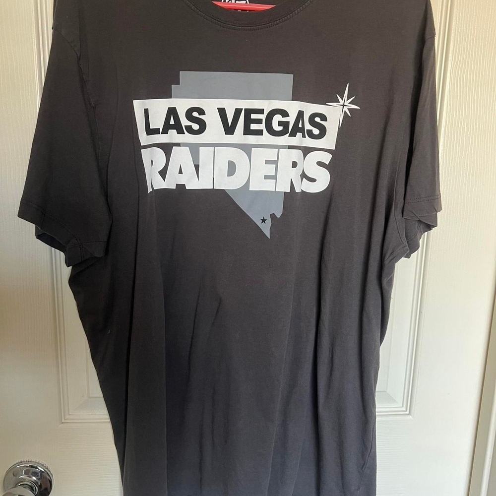 Las Vegas Raiders black cotton t-shirt Size XL
